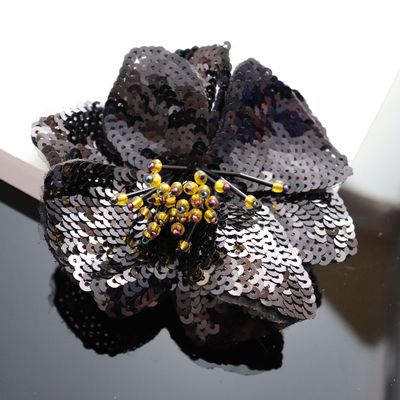 2 Stuks Bloem Pailletten Kralen Patch Applique Vintage Geborduurde Naaien Patch Accessoires Voor Kleding Mode Decoratie Patches: BLACK
