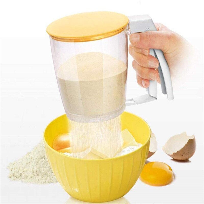 1Pcs Handheld Plastic Mesh Flour Sifter Mechanical Baking Icing Sugar Shaker Sieve Cup Shape Bakeware Baking Pastry Accessories