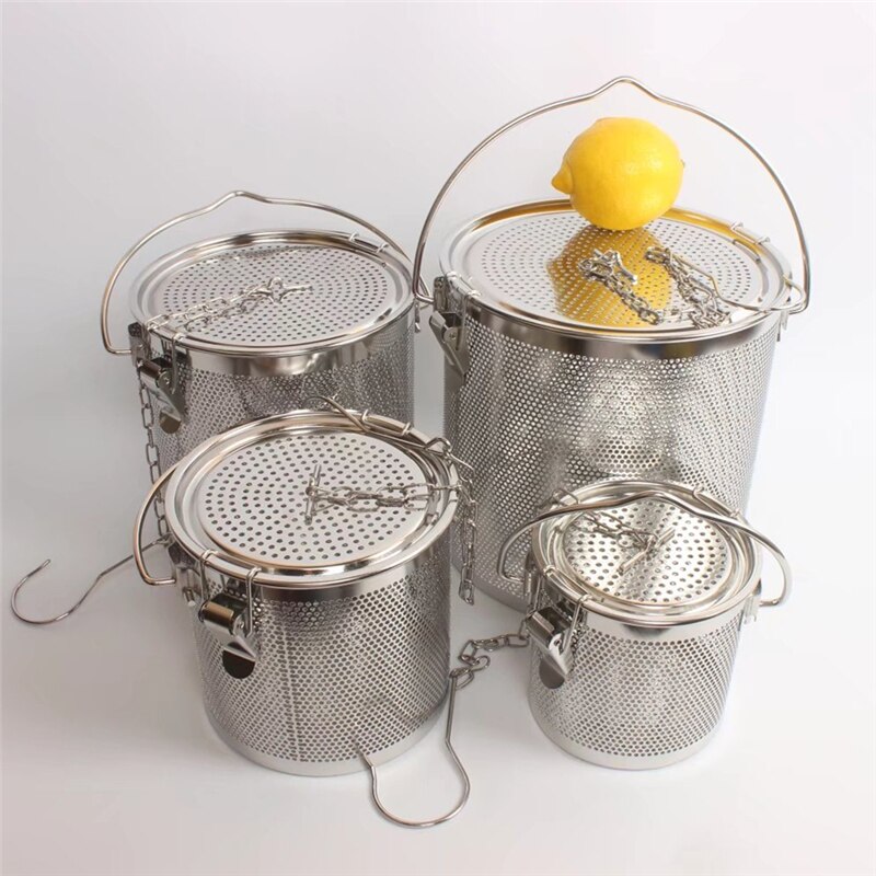 big 304 Stainless Steel Seasoning Bag Gravy Soup Taste Spice Box Basket Brine Pot Slag Separation mesh Colander Strainers