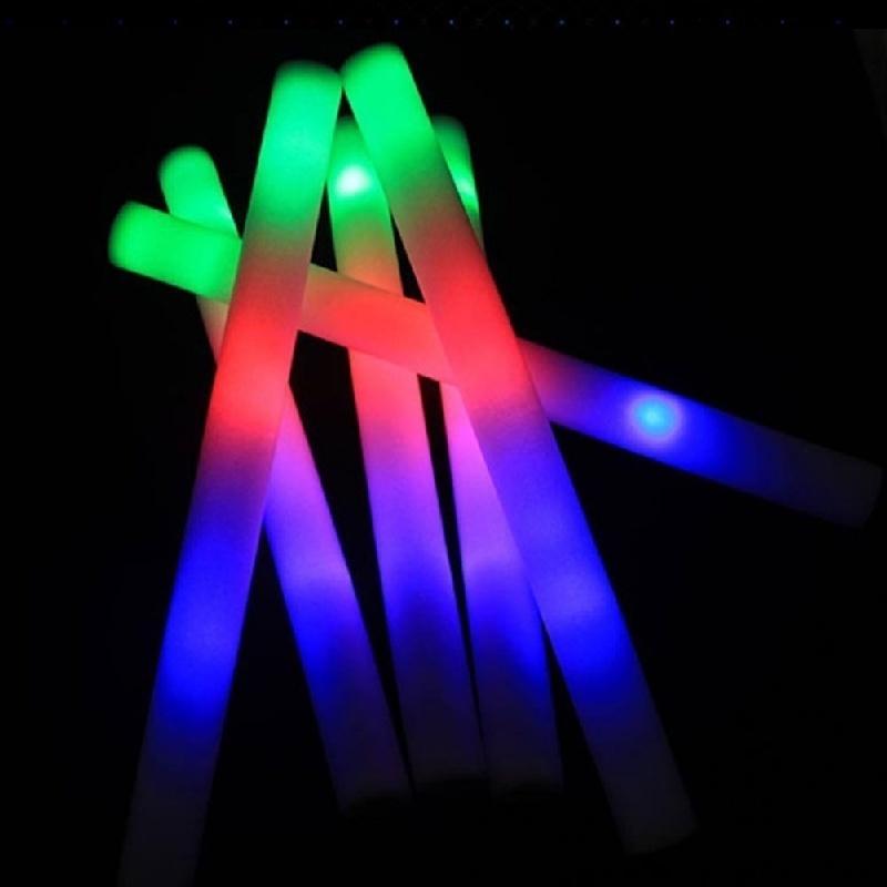 30 Stuks Kleurrijke Shiny Spons Sticks Lichtgevende Baton Led Schuim Stok Eetstokjes Rally Party Flashing Glow Batons Licht Stok