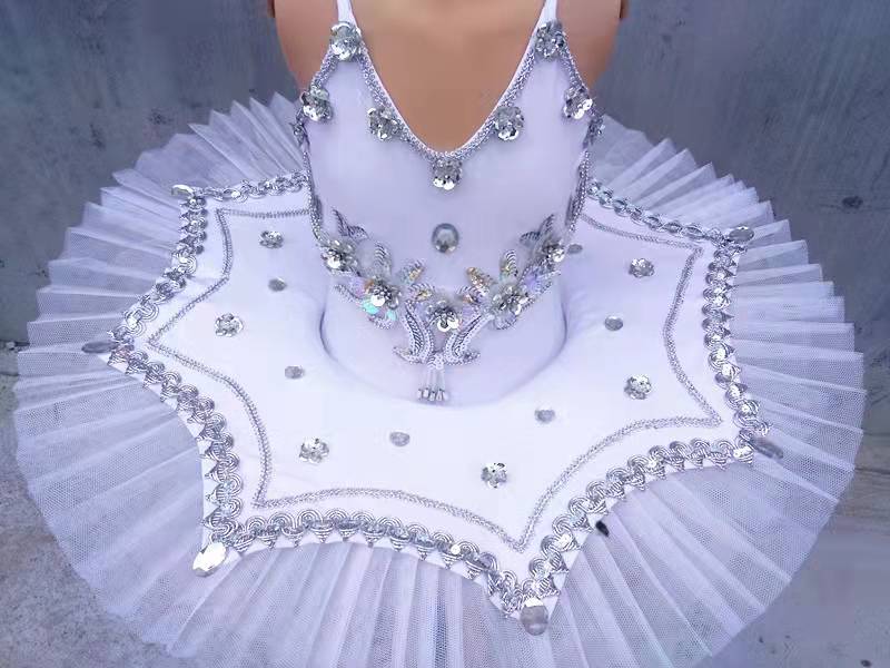 Ballet Tutu Girls 4 Colors Platter Pancake Tutu Ballerina Party Dress Adult Women Child Kids Ballet Dance Costume: white / 130cm