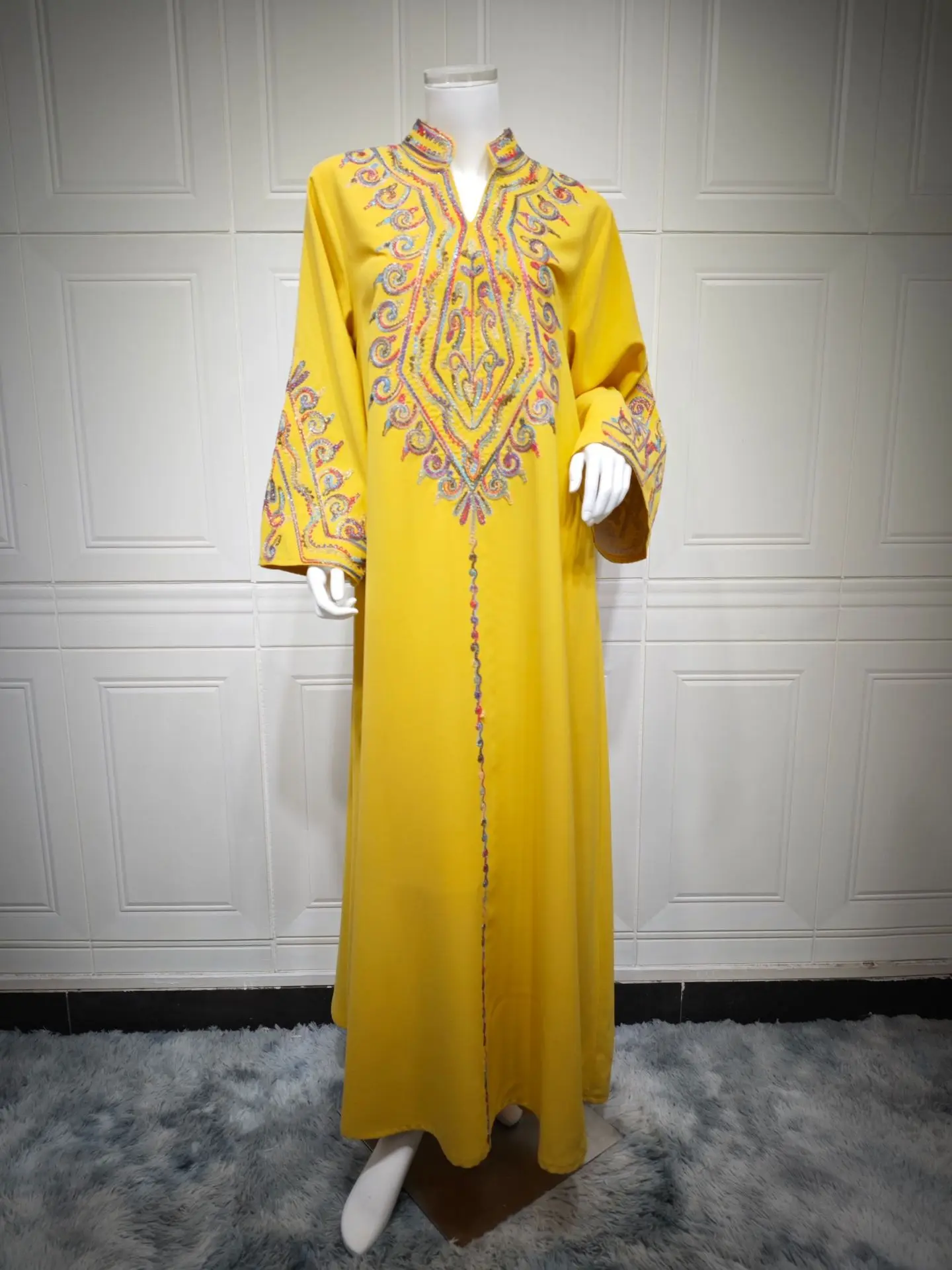 Ramadan Abaya für Frauen Muslimischen Stickerei Kleid Dubai Kaftan Türkei Arabischen Kleid Eid Djellaba Kaftan Marocain Frauen Jalabiya Kebaya: S / Braun