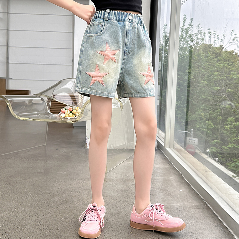 Meisjes zomer lederen vijfpuntige ster shorts 2025, nieuw product mode vijfpuntige ster jeans casual sportshorts 5-15 jaar o