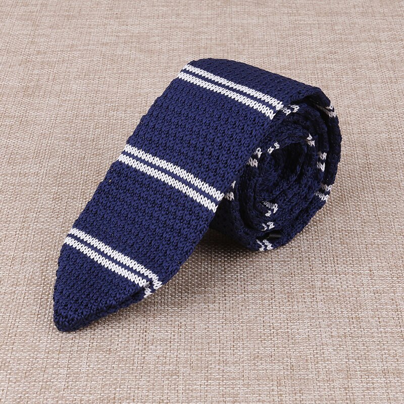 Męskie dzianiny dzianiny wypoczynek trójkąt krawat w paski normalne ostre krawaty narożne dla mężczyzn cienki krawat klasyczny tkany projektant krawat