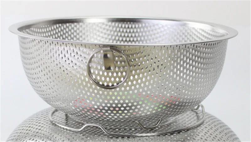 stainless steel round hole basket fruit drain rice Mesh Sifter Colander Strainer Sieve Rice Food Basket Cleaning Kitchen Clips