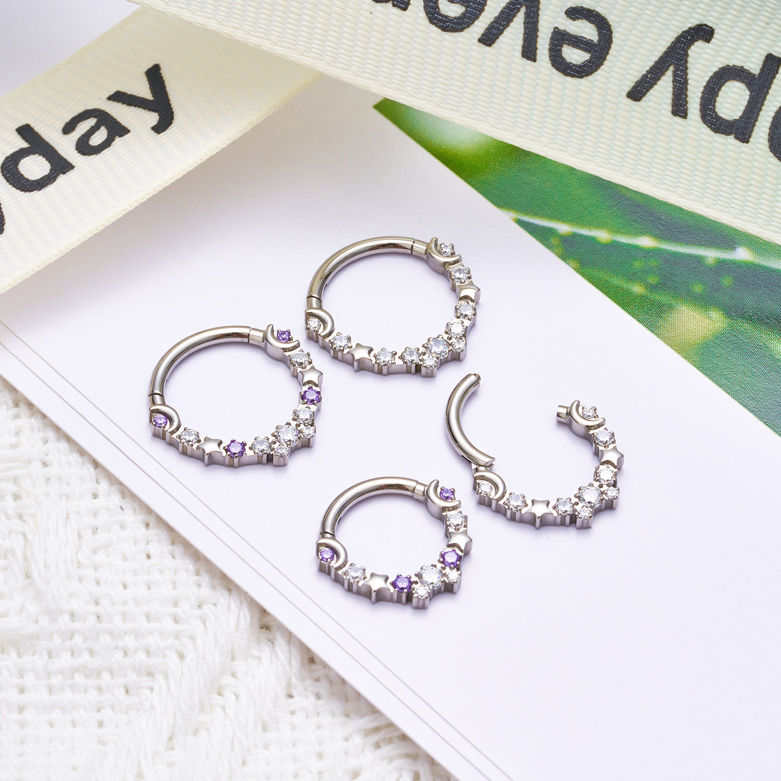 ASTM G23 Titanium Ronde CZ Piercing Septum Hoop Scharnier Neusring Kraakbeen Clicker Daith Tragus Helix Oorbellen Lichaam Sieraden