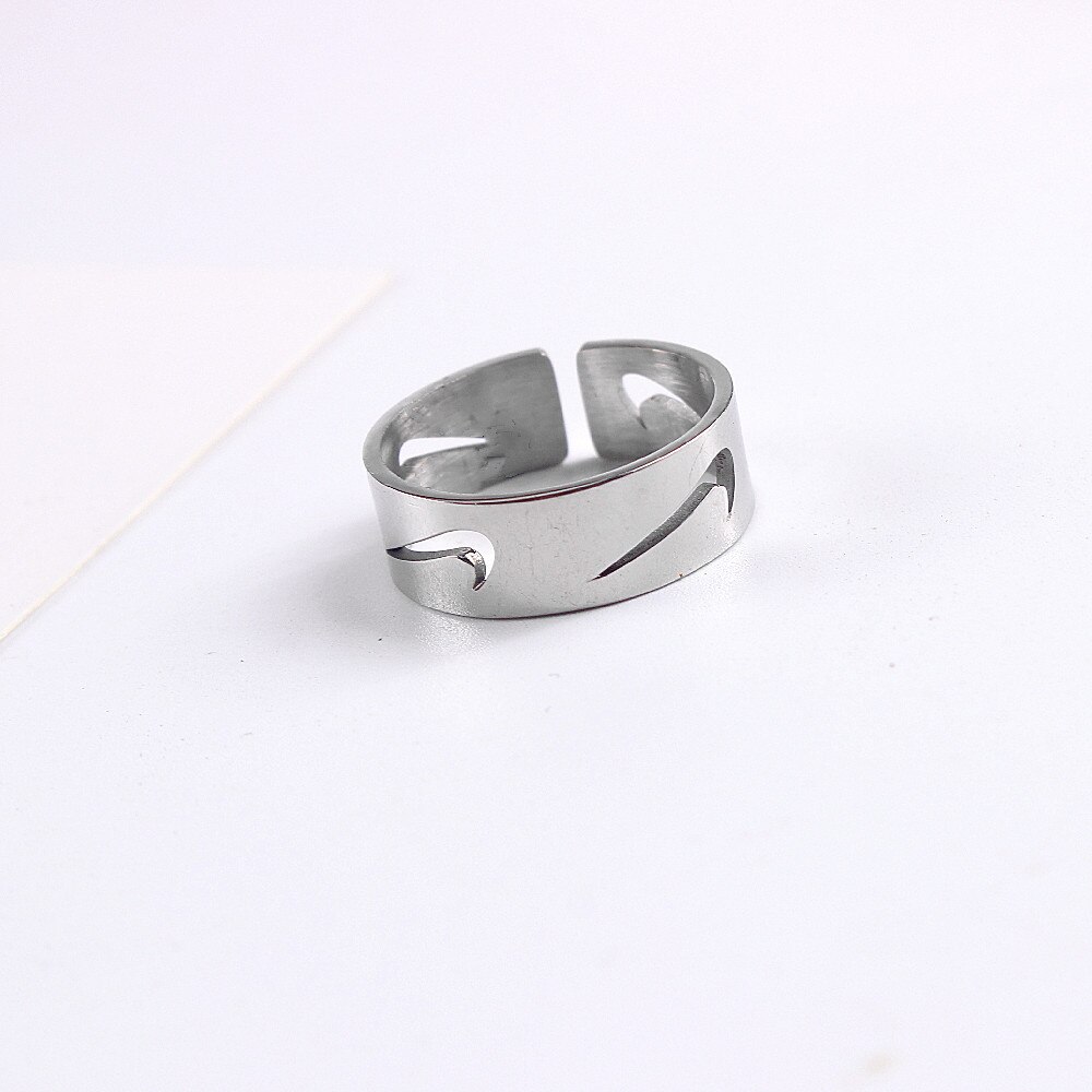 Pulsera de acero inoxidable para hombre y mujer, anillo de titanio, Simple, Hip Hop, Jump Di: ring