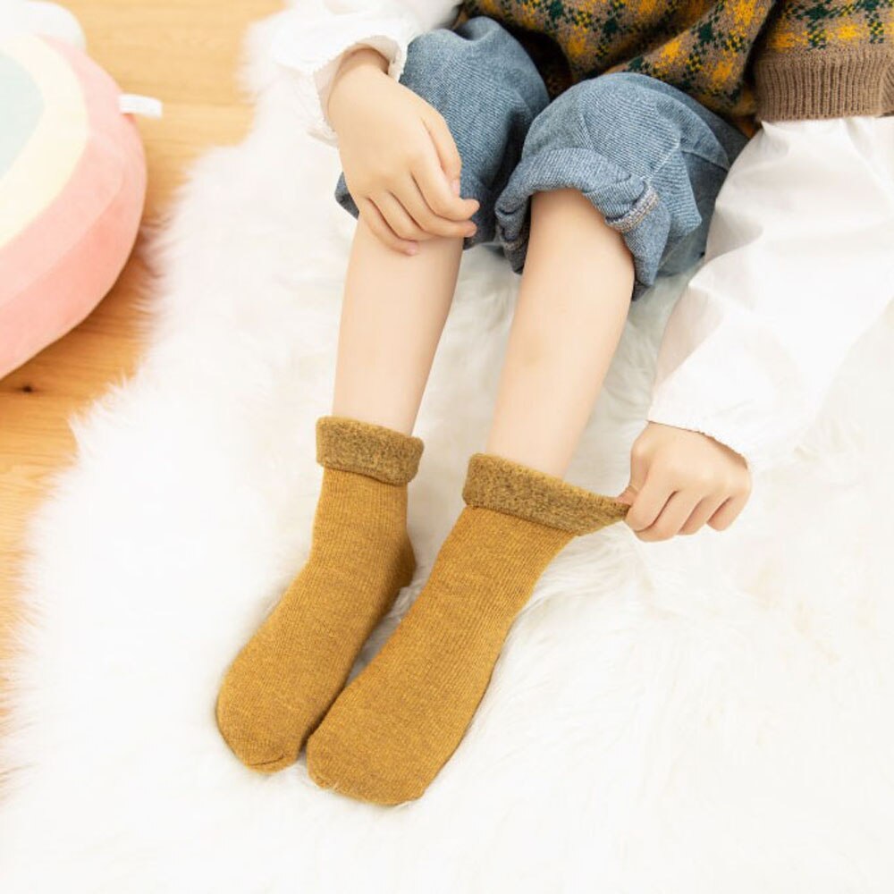 Winter Wärmer freundlicher Socken Verdicken Thermische Kaschmir Schnee Socken Nahtlose Samt Stiefel Boden Schlafen Socken für freundlicher 3-12 jahre