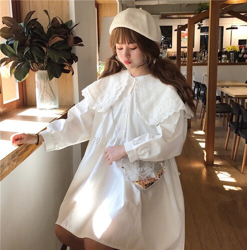 Japansk harajuku kvinder mini lolita kjole dobbeltlags blondekrave oversized sort hvid kjole efterårs sød kawaii pigekjole: Hvid