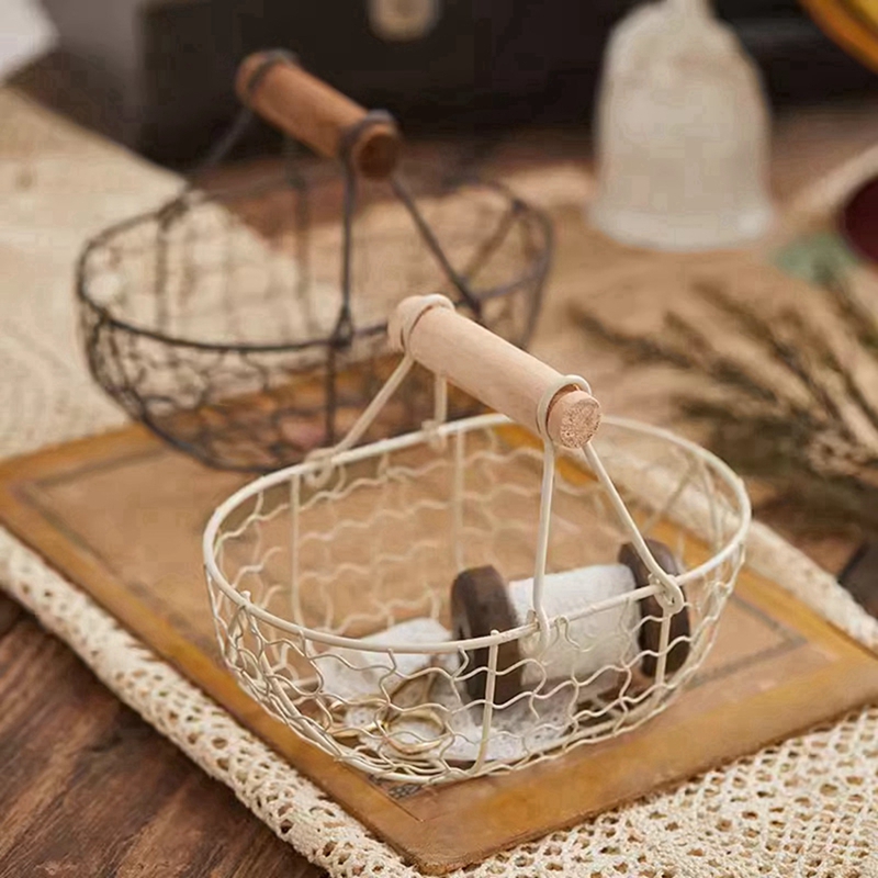 Metalen Draadmand Met Houten Handvat Decoratieve Serveermand Voor Broodvoedsel Fruit Ei Thuis Organizer Keuken Opslag Fruitbakken
