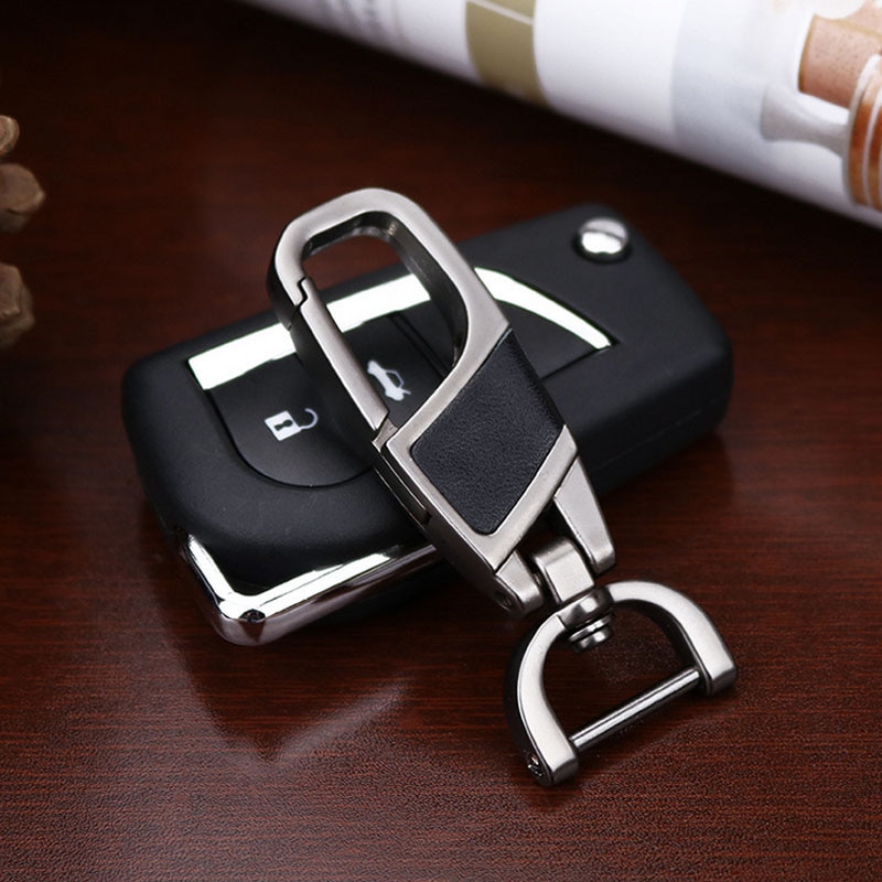 Exquisito llavero de Metal para hombre, llavero de cuero para coche, llavero soporte para llavero Llaveros accesorios de estilo de coche