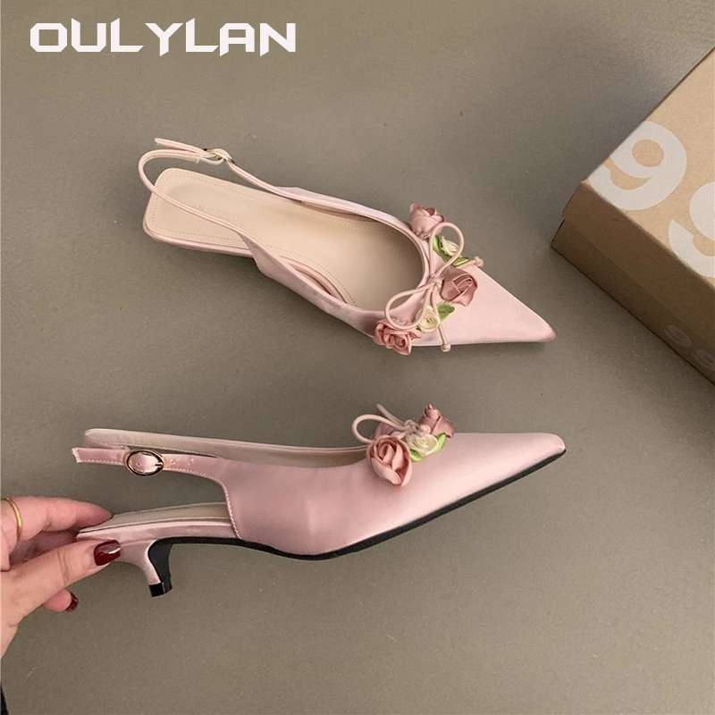 Gonna abbinata in stile francese con scarpe con tacco contralto 2024 sandali squisiti da donna estivi sandali eleganti con decorazione floreale da donna