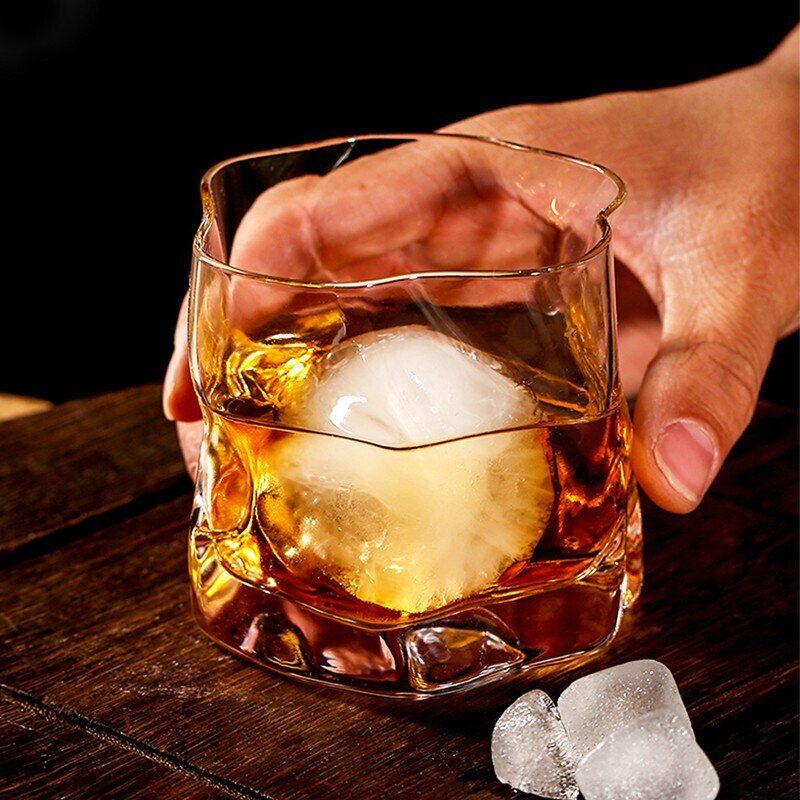 Whisky Glass Foreign Wine Glass Set Crystal Japanese Glass Beer Bar Spirit Glass Cocktail Glass Twisted Glass