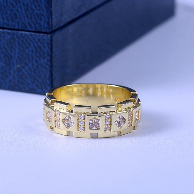 Huitan Punk Stylish Geometric Unisex Finger Rings Luxury Golden Color Micro Paved Bridal Rings Year's Ring