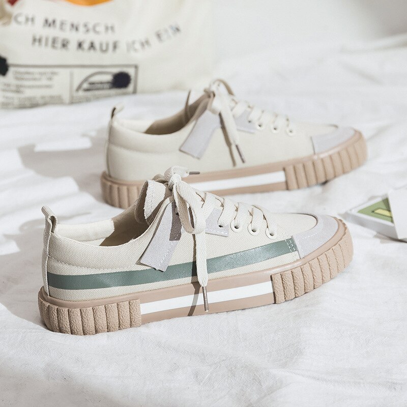 Stijlvolle skateboardschoenen dames klassieke witte schoenen dames vrijetijds waterdichte skateboardschoenen platte sneakers merk