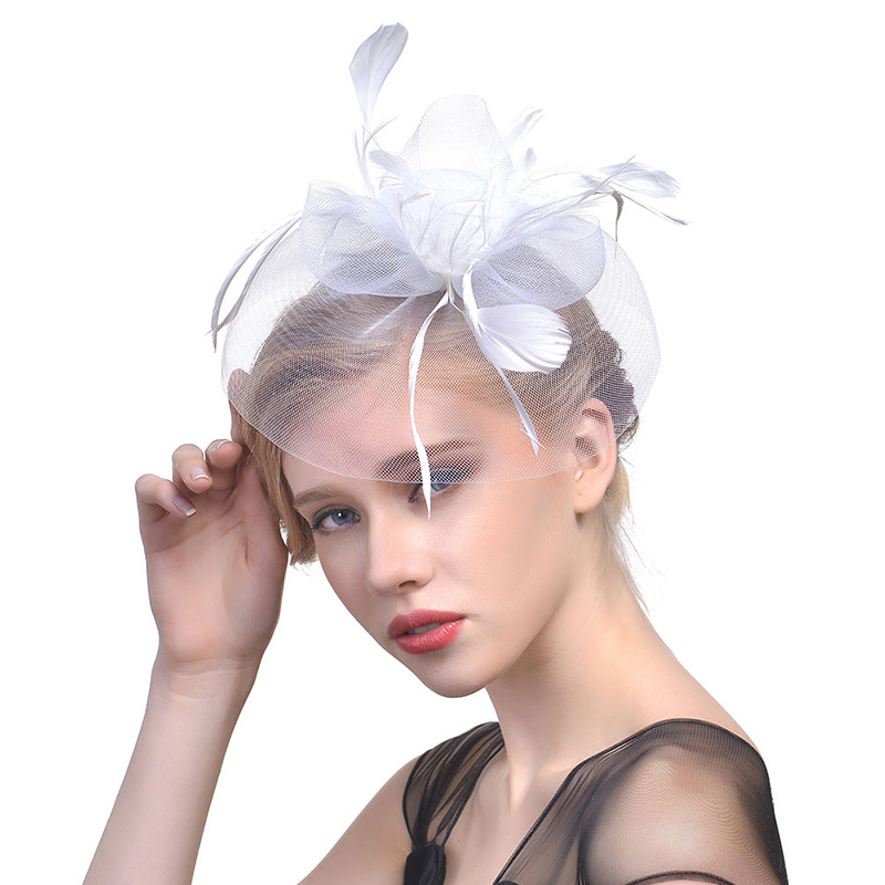 Fascinateur avec bandeau plume fleur pilulier chapeau pour femmes Cocktail rose: White Cocktail Hat