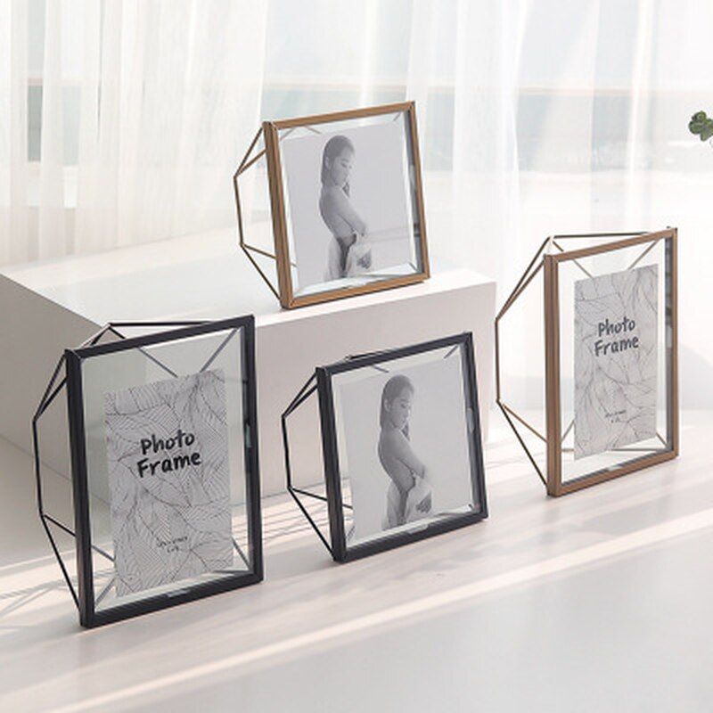 Scandinavische fotolijst in bureaubladopstellingen, geometrische metalen glazen lijst, ijzeren kunstfotodecoratiebeugel