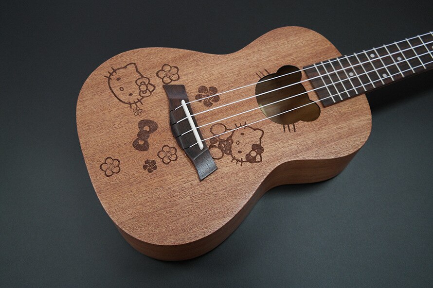 Mini guitare hawaïenne de 23 pouces, 4 cordes, 6 sortes de motifs de dessins animés, pour enfants: Hello Kitty