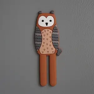 Animal Magnetic Hooks Multifunctional Removable Decorative Fridge Sticker Refrigerator Message Magnet Key Holder: owl