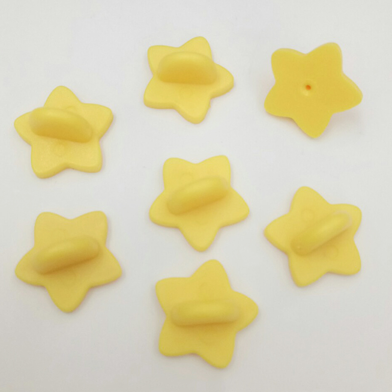 50 Uds. Broche de goma con hebilla, broche de estrella, Pin trasero, mariposa, embrague, insignia para apretar, tapones traseros para broche DIY, accesorios de joyería