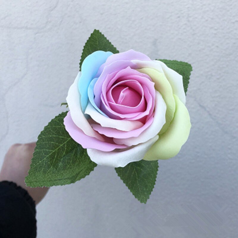 25 Stks/doos Kleurrijke Zeep Rose Decoratieve Bloemen Zeep Bloemblaadje Bruiloft Gunsten Valentijnsdag Cadeau Regenboog Rose Boeket