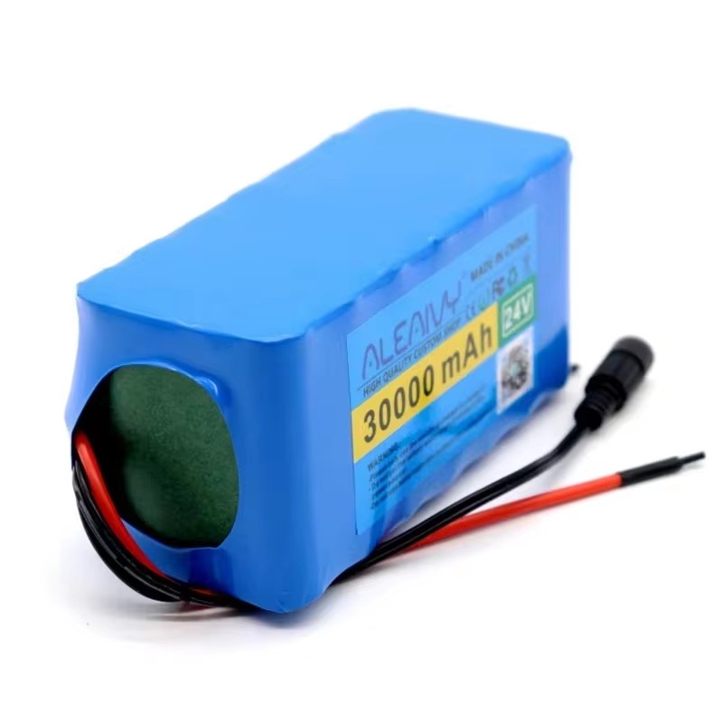 24V 30000mAh 7S3P 18650 Rechargeable Batteries 24V Lithium Battery Wheelchair Battery 7s3p Battery Pack for Bicycle: green