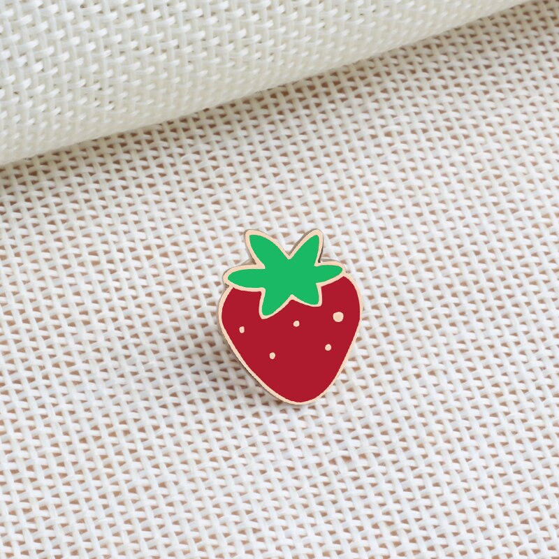 Meisjes Cartoon Broche Aardbei Cherry Emaille Pins Mode Paddestoel Rose Vruchten Knop Badge voor Vrouwen Jassen Revers Pin Sieraden