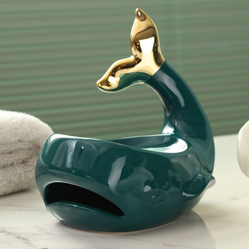 Jabonera en miniatura de ballena de porcelana, cerámica decorativa, soporte de jabón de Animal marino, suministros de adorno para el baño, accesorio
