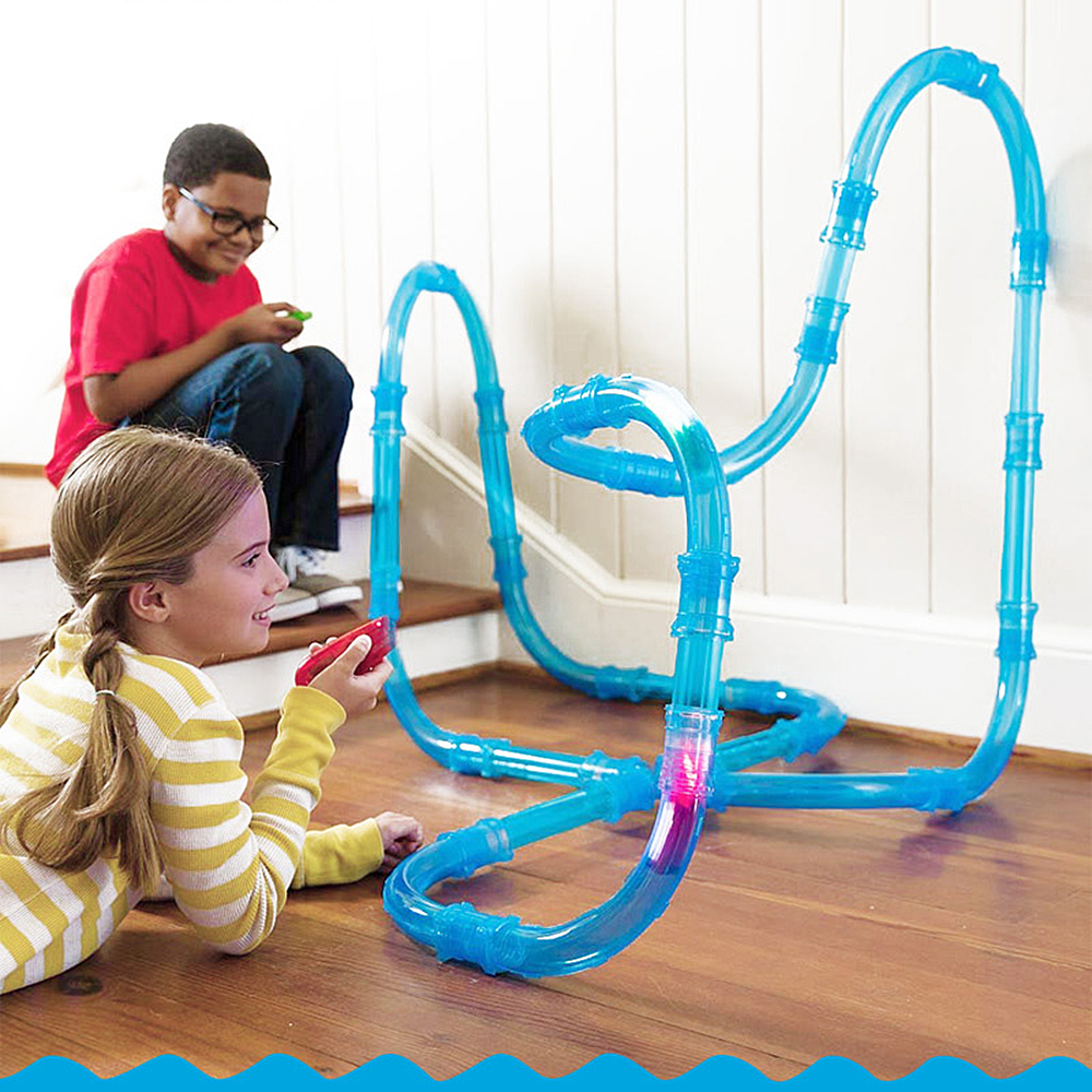 Kinderen educatief gemonteerd afstandsbediening rail rc auto lichtgevende high-speed pijpleiding track concurrerende racing auto speelgoed