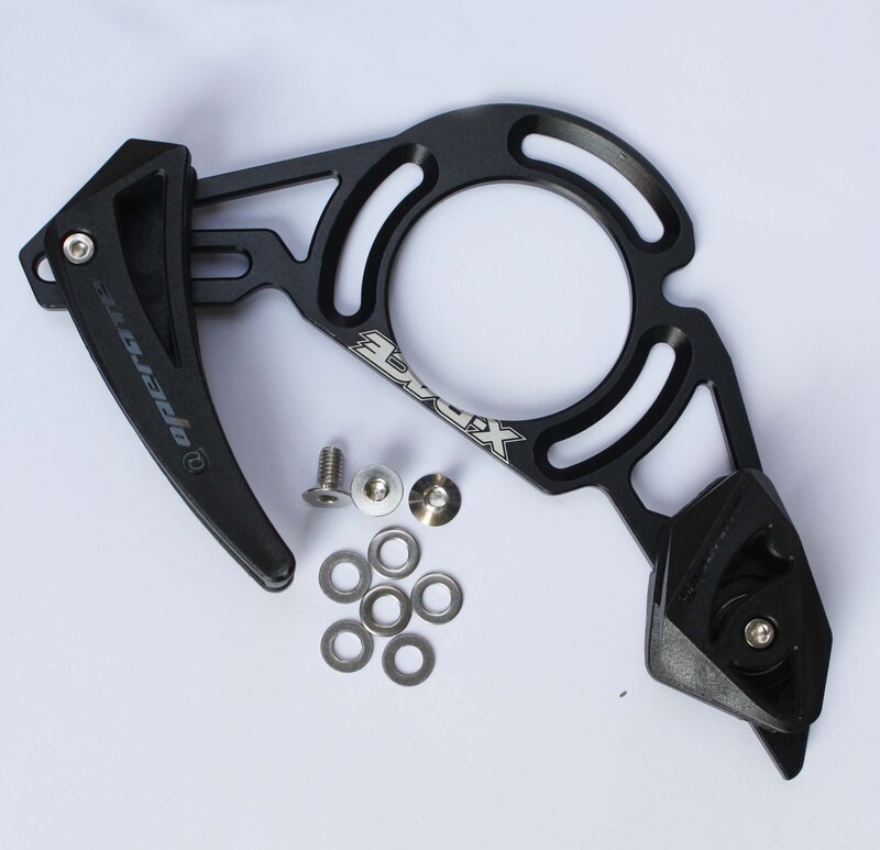 Taiwan Aoperate MTB Chain Guide System DH Downhill Bike Bicycle Chain Guide Chain Catcher bike part bicycle chain protector: ISCG 05B Black