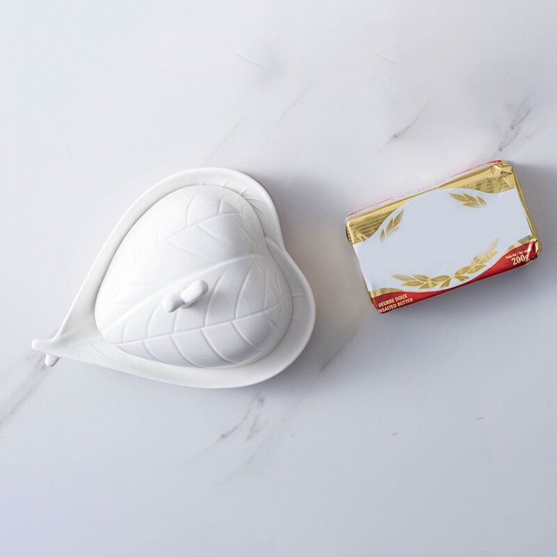 Leaf Butter Dish with Lid Ceramic Butter Keeper with Cover Large Porcelain Butter Container Kitchen Margarine Holder