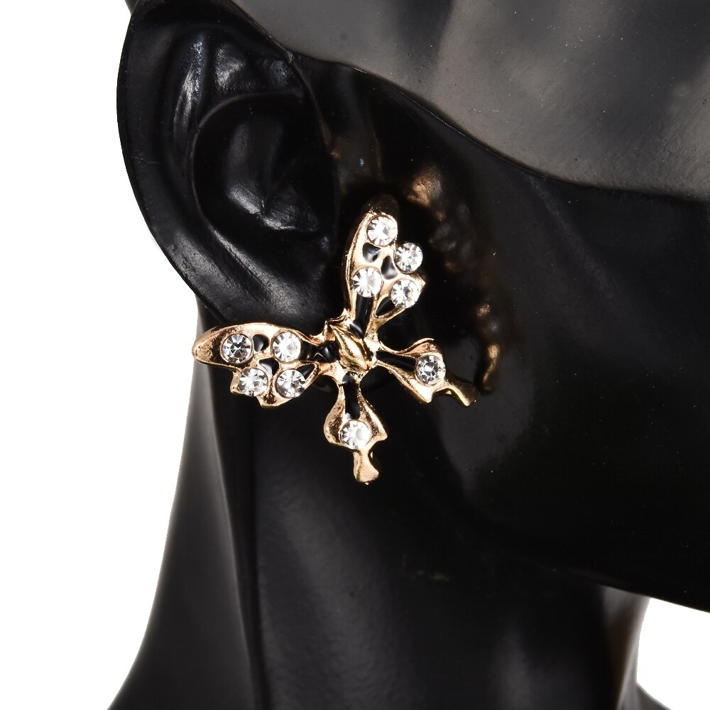 1 Pair Beauty Gold Butterfly Ear Cuff Clip Earrings Crystal Rhinestone ear cuffs Earring For Women Girl Er900