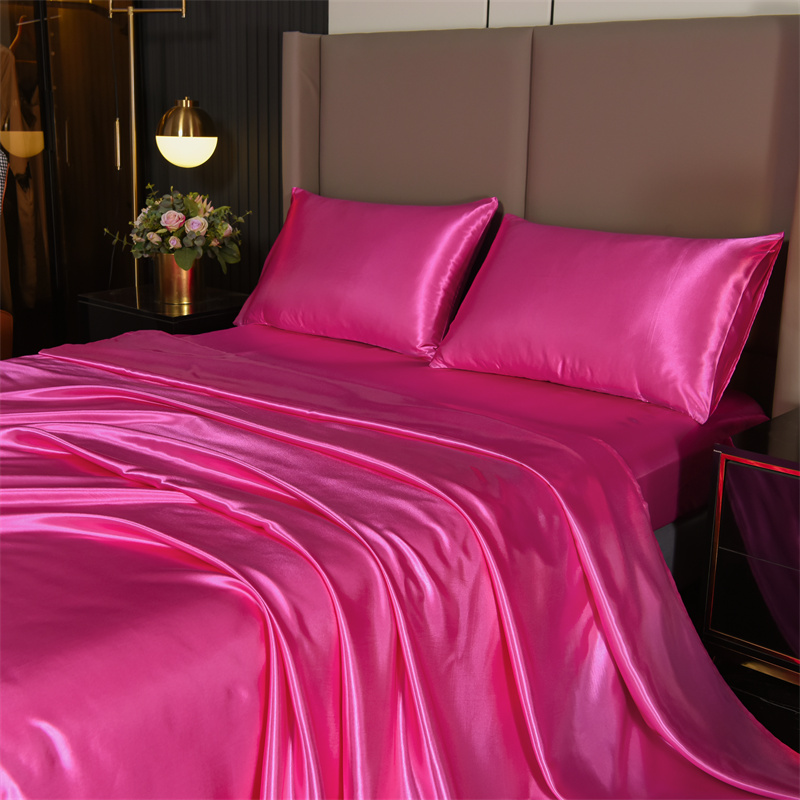 Satin Bed Sheets, Queen Size Sheets Set, 4 Pcs Silky Bedding Set 1 Deep Pocket Fitted Sheet + 1 Flat Sheet + 2 Pillowcases: Full / Red