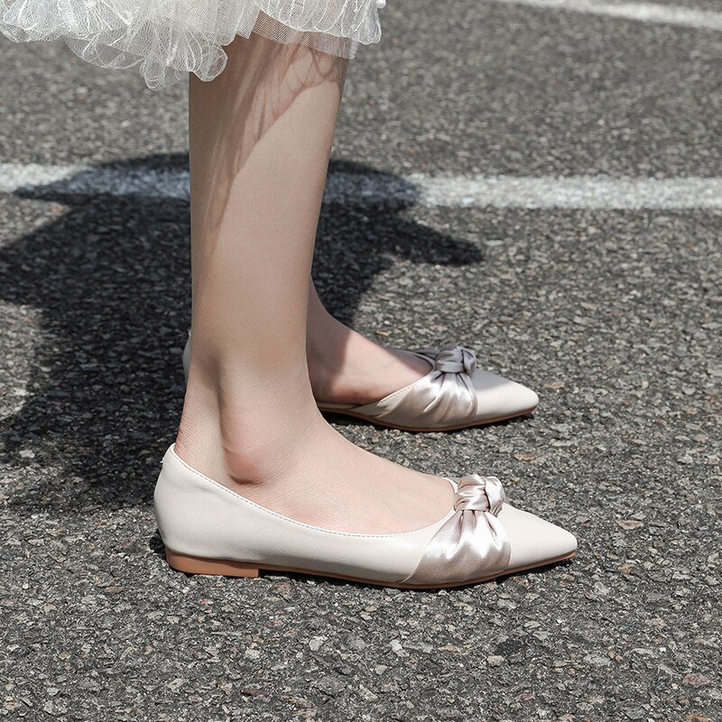 Silk Knotted Casual Flat Shoes Woman Spring Summer Breathable Comfortable Soft-soled Shoes Pointed Toe Shallow Flat Women Shoes