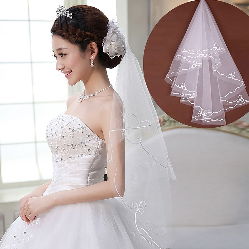 150 Cm Bruiloft Sluier Rood Wit Een Layer Lace Edge Korte Sluier Jurk Accessoires Vrouwen Klassieke bridal Veils