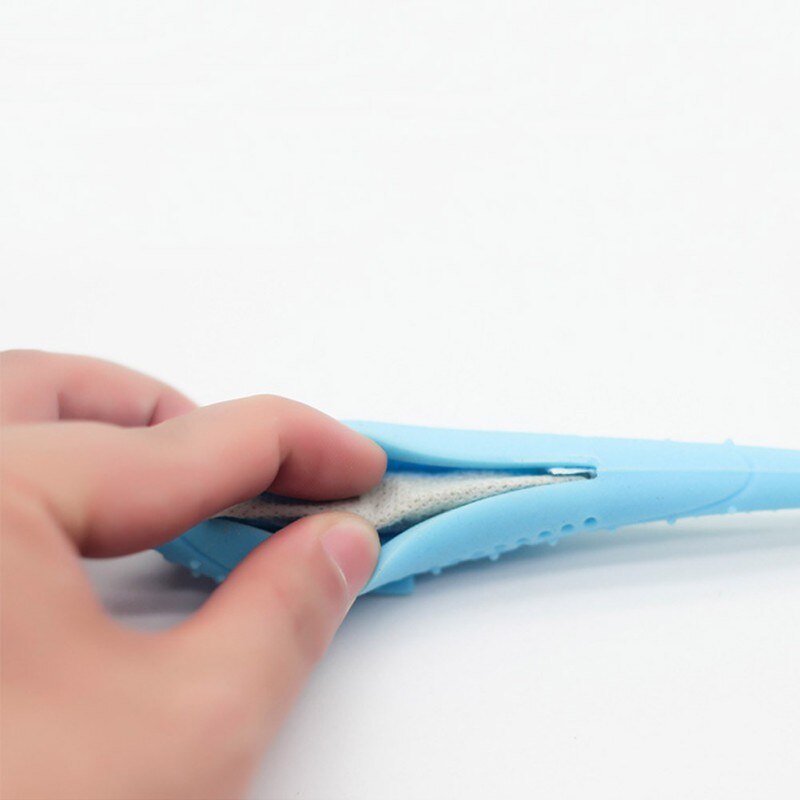 Chew Toy Cat Fish Shape Toothbrush Pet Teeth Toy Interactive Cat Dental Toy Soft Silicone