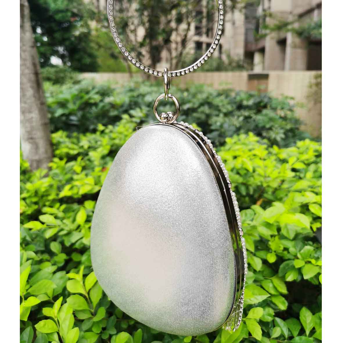 Sac de soirée ours blanc pour femmes, pochette avec pompon en cristal, bourse de fête, moins cher, M30,