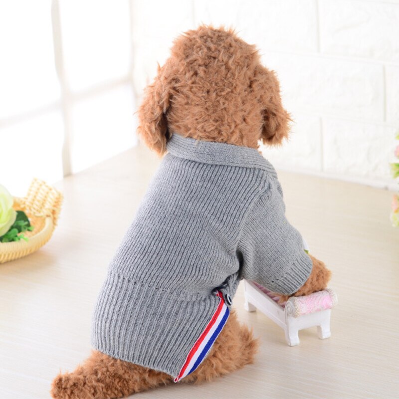 Chaqueta para perro a rayas, suéteres, abrigo con botón, camisa de murciélago para perros, ropa de estilo británico, prendas de punto para gato, Chihuahua, Otoño e Invierno