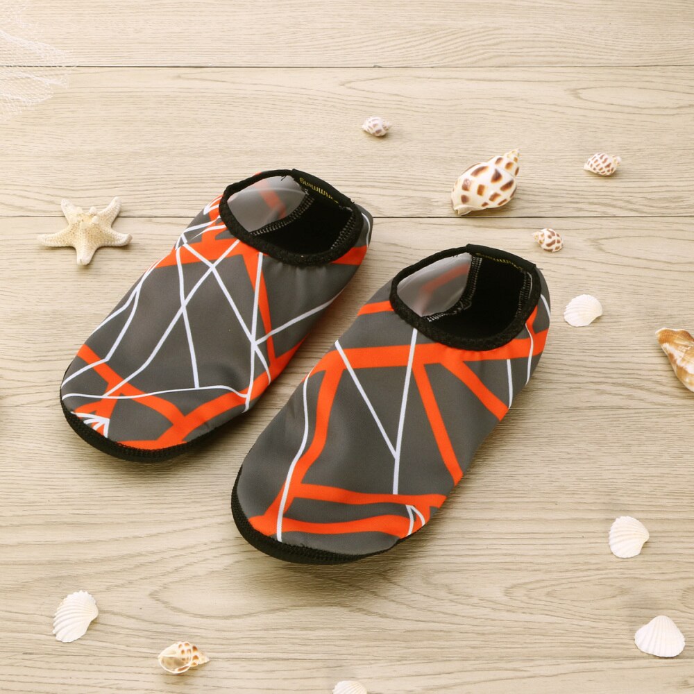 Wytrzymała podeszwa boso skóra wodna buty skarpety nurkowe na basen plażowy piasek pływać surfować rozmiar XS (czerwona róża)