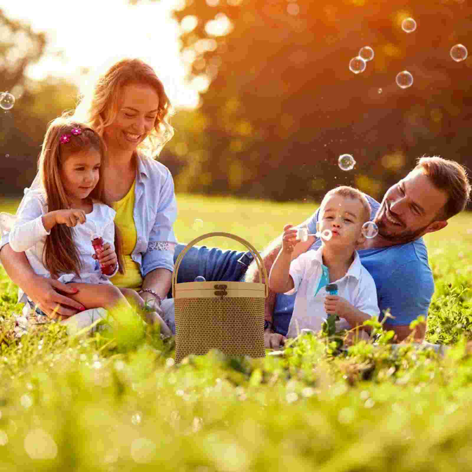 1 Pc Handle Food Basket Portable Woven Basket Egg Basket with Lid )