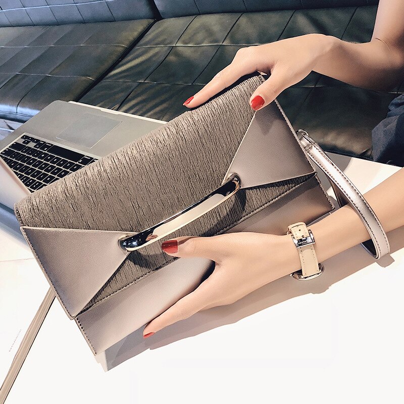 Vrouwen Tas Pure Kleur Envelop Handtas Clutch Bag Mode Enkele Schouder Kruis Tas: champagne
