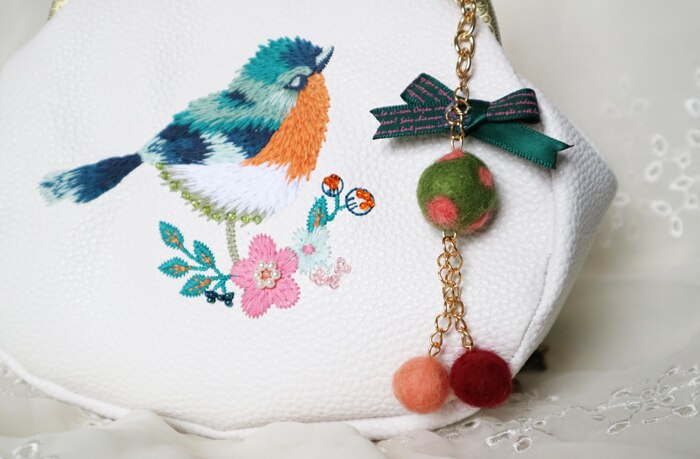 England Mori Style Diamonds Bow Flower PU Chain Embroidery Bird Handmade Wool Felt Women Messenger Shoulder Bag