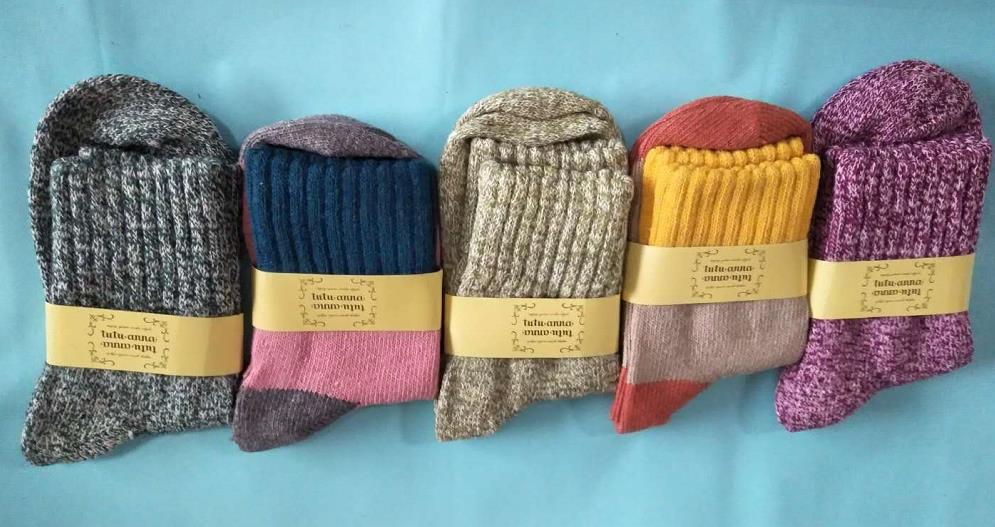 5 PAIR/LOTPregnant donne caldo calze di lana di coniglio di autunno e di inverno calze femminili calzini del tubo centrale addensato scorte: 2