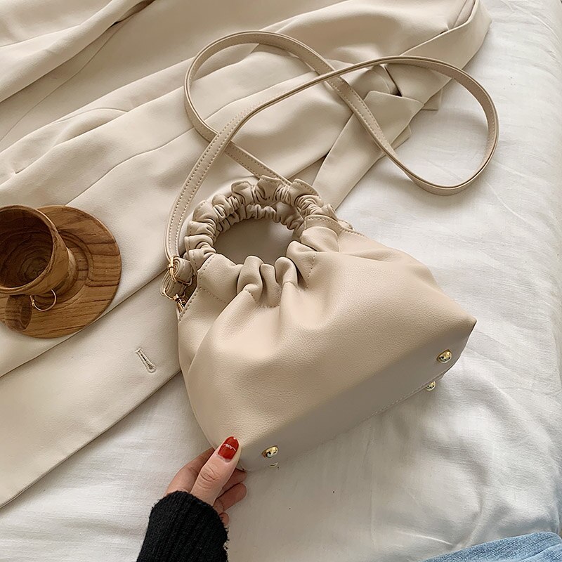 Damehåndvesker sommerhåndvesker til kvinner fast ruched wristlets kvinnelige mini pu lær skulderveske totes: kaki