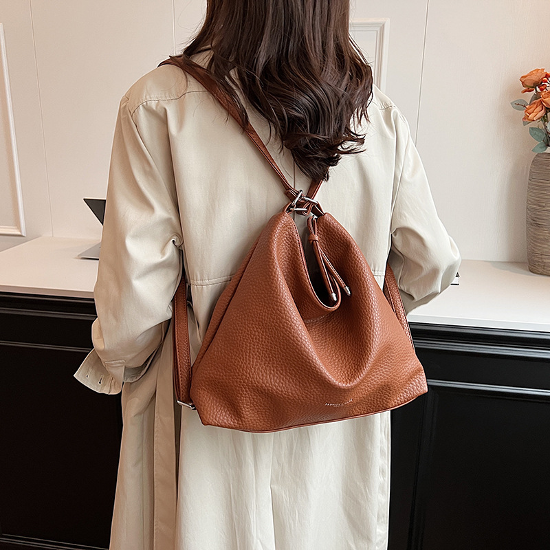 Monitoimireput, pehmeät pestyt pu-nahkaiset olkalaukut, suuren kapasiteetin varkaudenestoinen reppu, koululaukku naisille ja tytöille