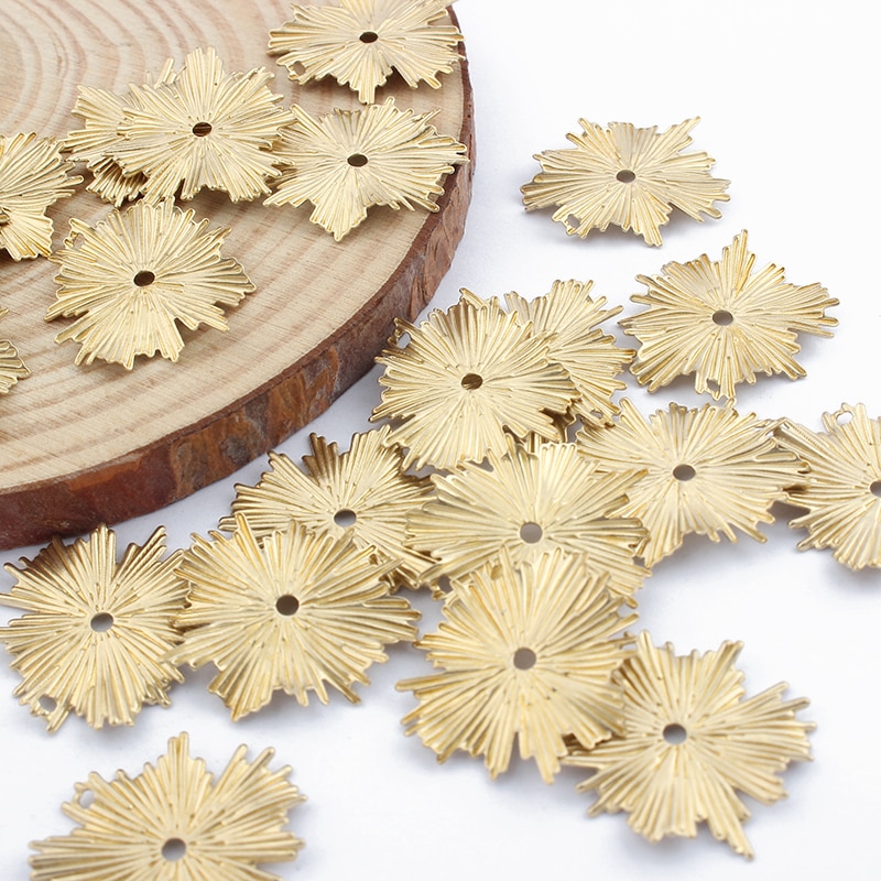 20pcs Raw Brass Leaf Charms Leaves Earring Hanging Charms Handmade Earrings Jewelry Findings Aceessories