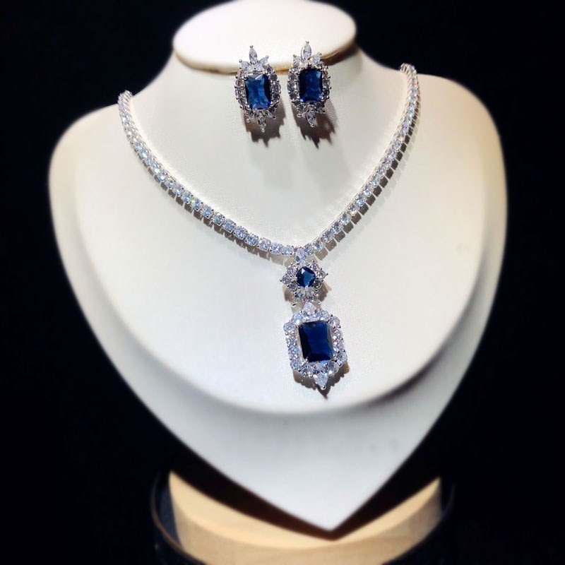 Fine Jewely Sets For Women S925 Sterling Silver Temperament Blue Gemstone Earrings Necklace Set Bridal Wedding Accessories