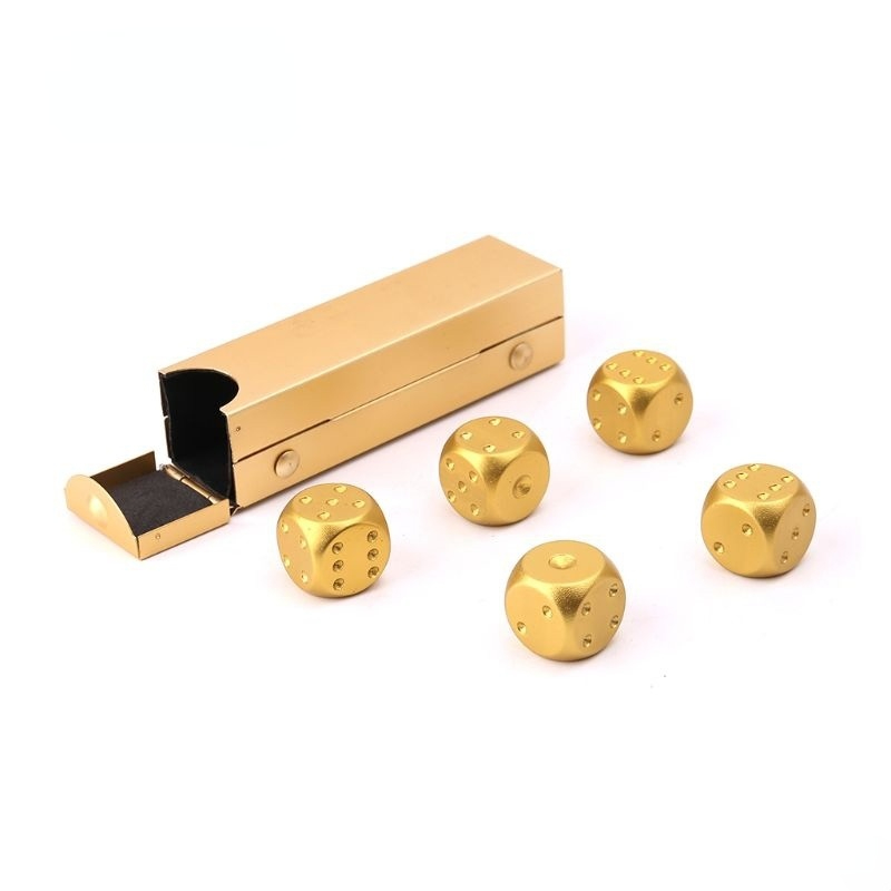 5Pcs 16Mm Aluminium Dobbelstenen Polyhedral Metalen Effen Draagbare Dobbelstenen Domino 6 Zijdige Dobbelstenen Poker Party Entertainment Gereedschap: Gold