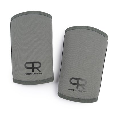 PR Premuim-Manga de codo para gimnasio, almohadillas deportivas de neopreno de 7mm, soporte para levantamiento de pesas, Crossfit, Protector de entrenamiento, 1 par: M / Gris claro