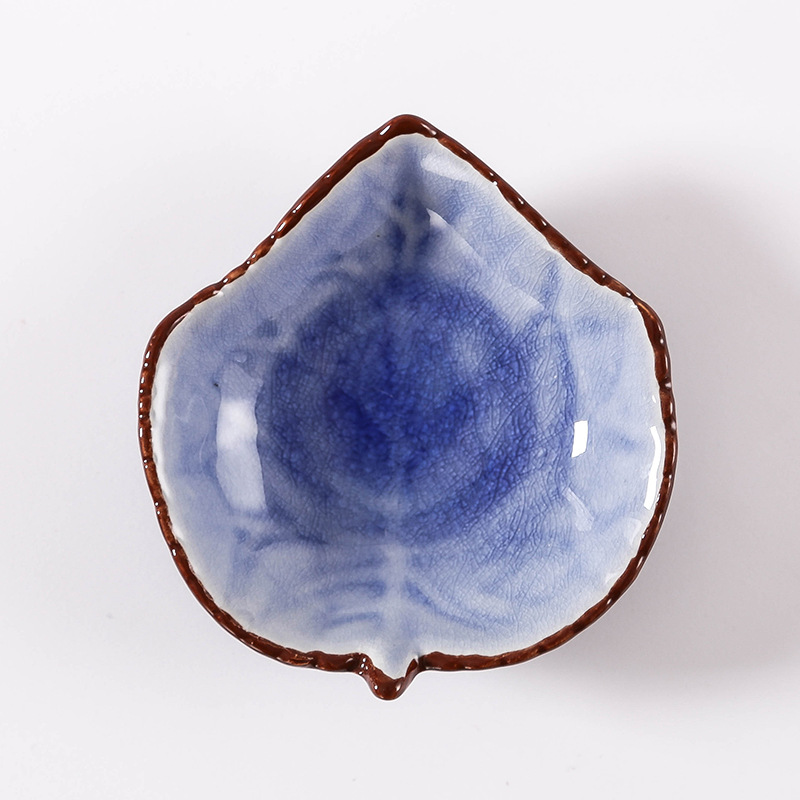 Lite blad form keramisk matte tallerken smaksatt tallerken kjøkken krydder retter isdelt glasur saus eddik servise: Plomme